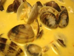 Saffran clams soup – Supa de scoici cu safran