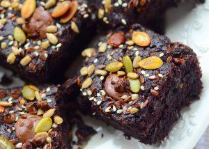 Zucchini Brownies | Vegan 2 | delicioasa.com Brownies cu zucchini | Reteta vegana/de post